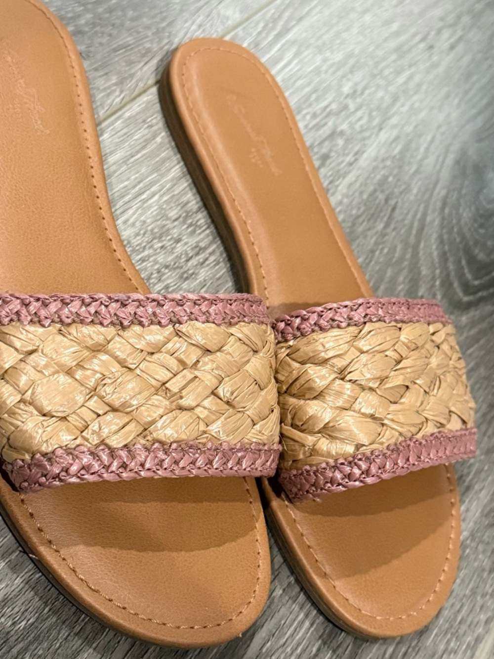 Universal Thread Tan Raffia Slide Sandals with Pink Trim